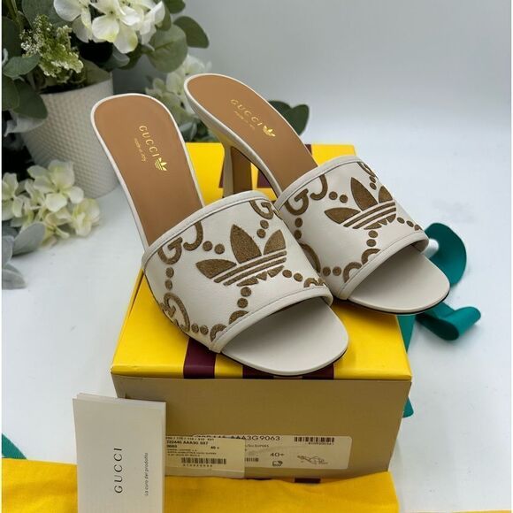 Women’s Gucci X Adidas, slide sandals, size 40.5 made in Italy - Picture 2 of 9